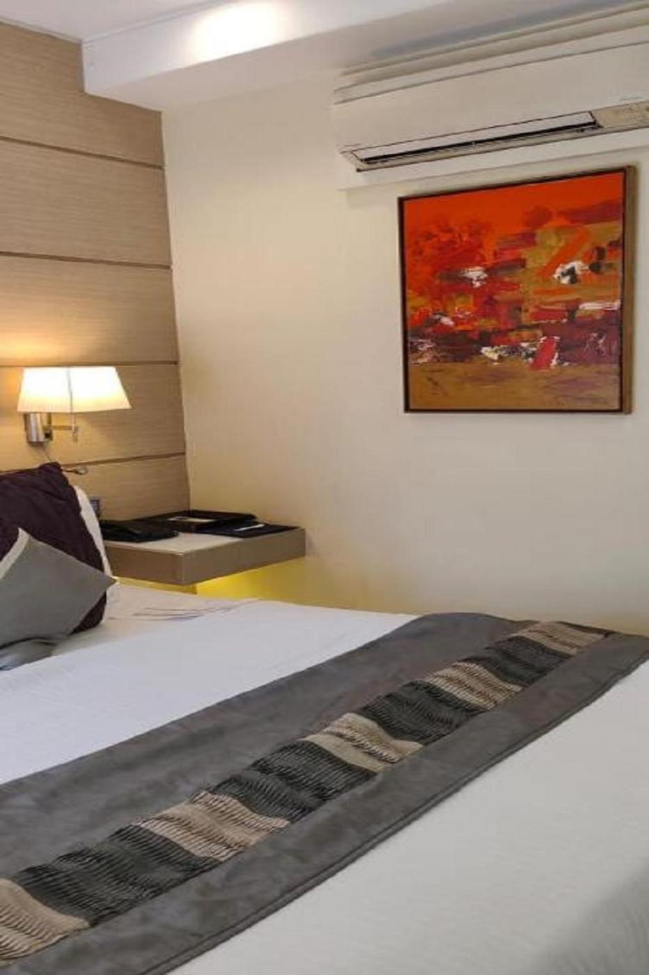 Residency Hotel Fort Mumbai Zimmer foto